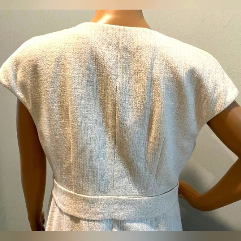 J Crew Cap Sleeve Ivory Textured Vest   Size 8  New With Tags
